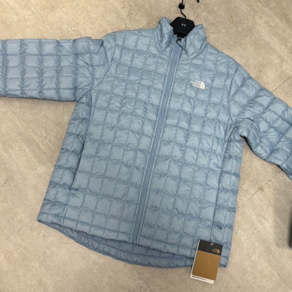 WOMENS SKYBLUE NORTHFACE JACKET